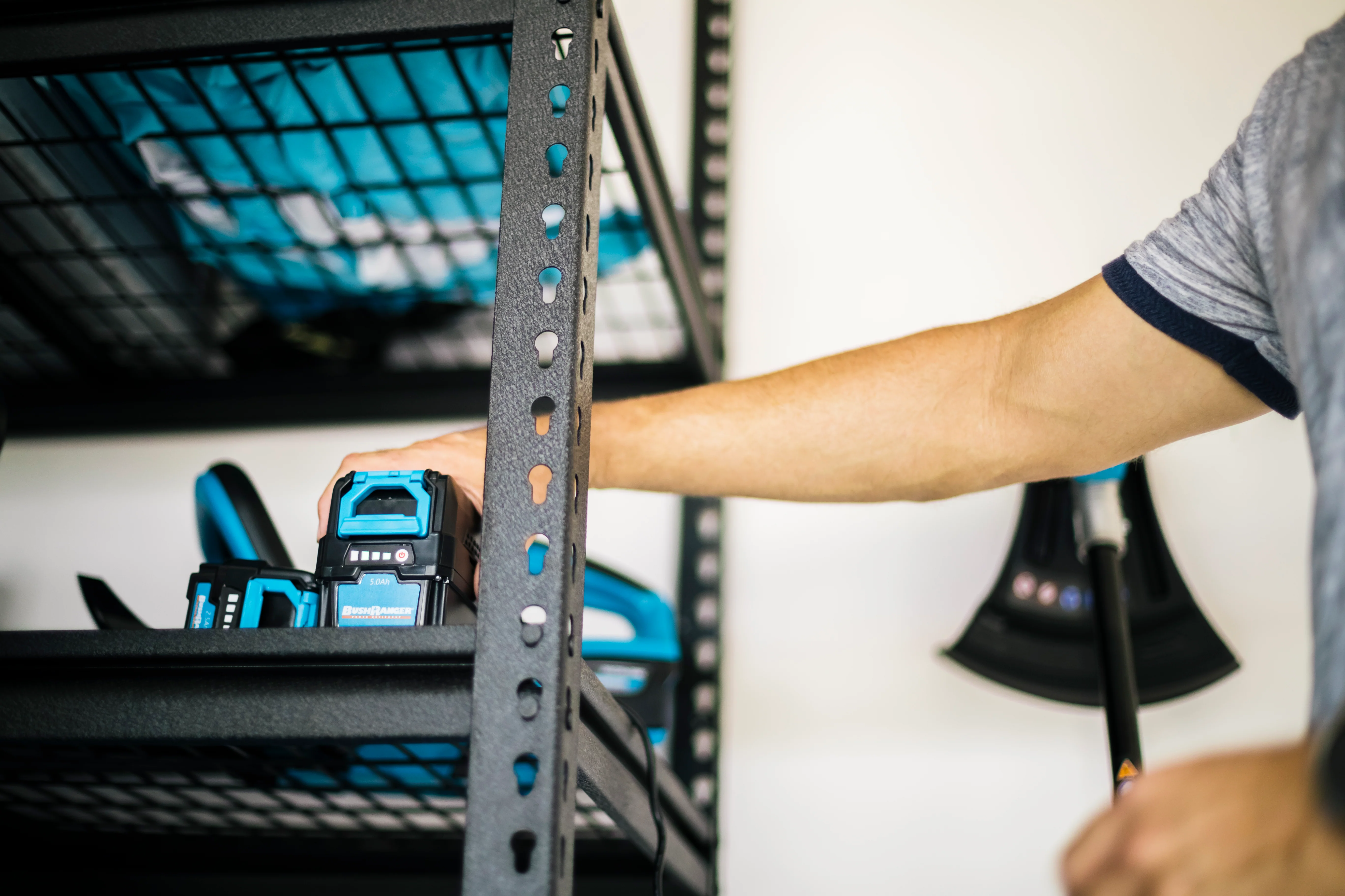 Bushranger® 36V9101 36V Battery Powered Line Trimmer 2.5Ah Kit - Image 7