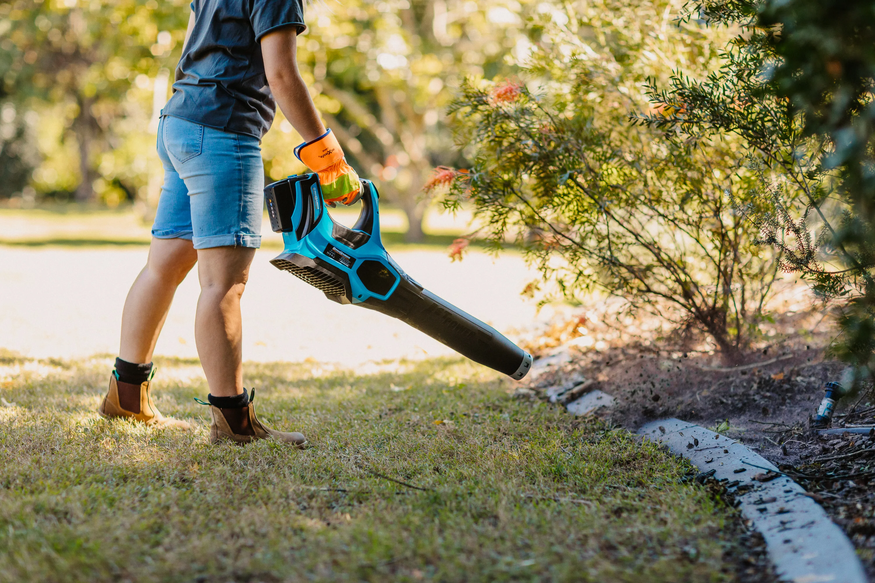 Bushranger® 36V9401 36V Battery Powered Blower (Skin Only) - Image 10