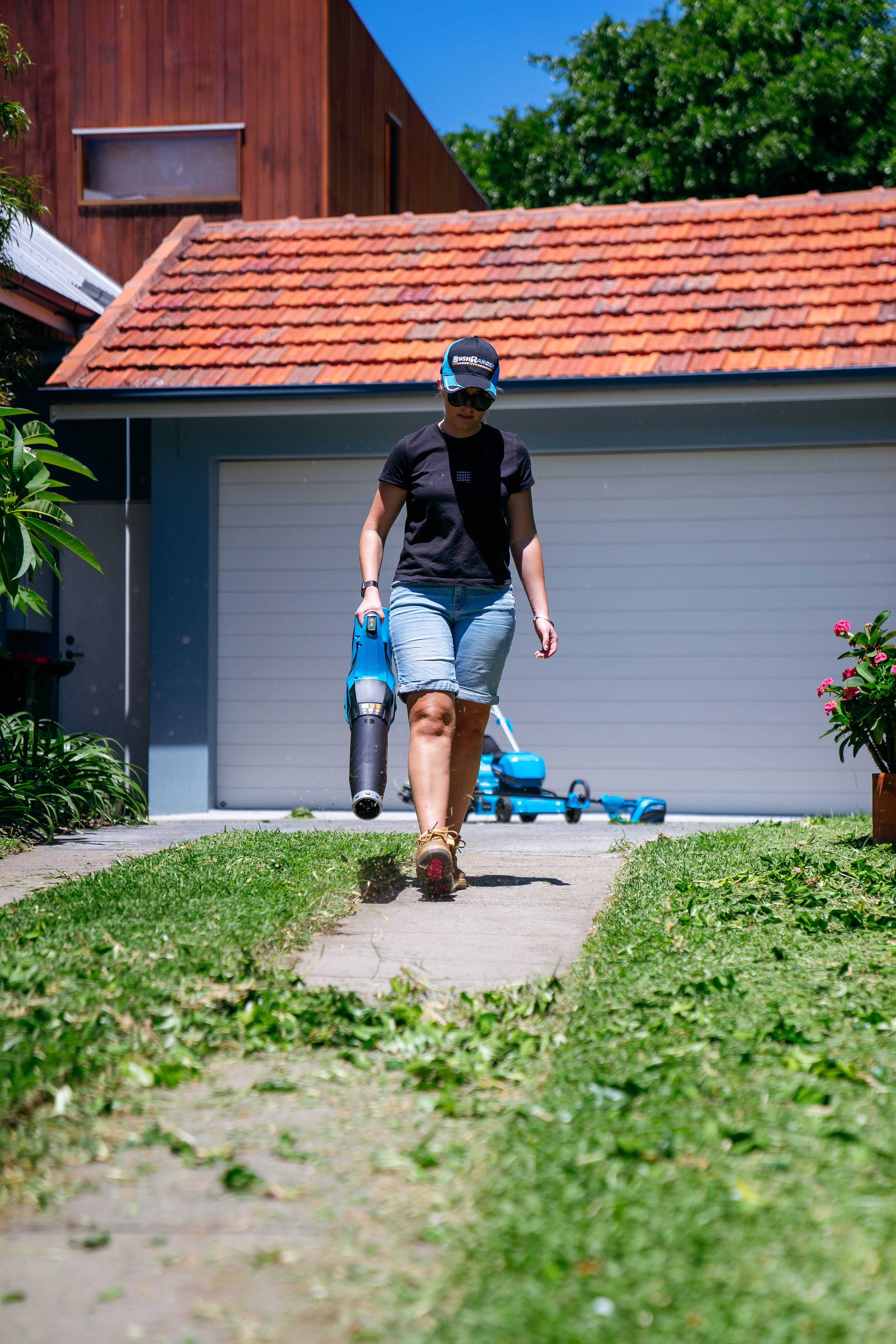 Bushranger® 36V9401 36V Battery Powered Blower (Skin Only) - Image 8