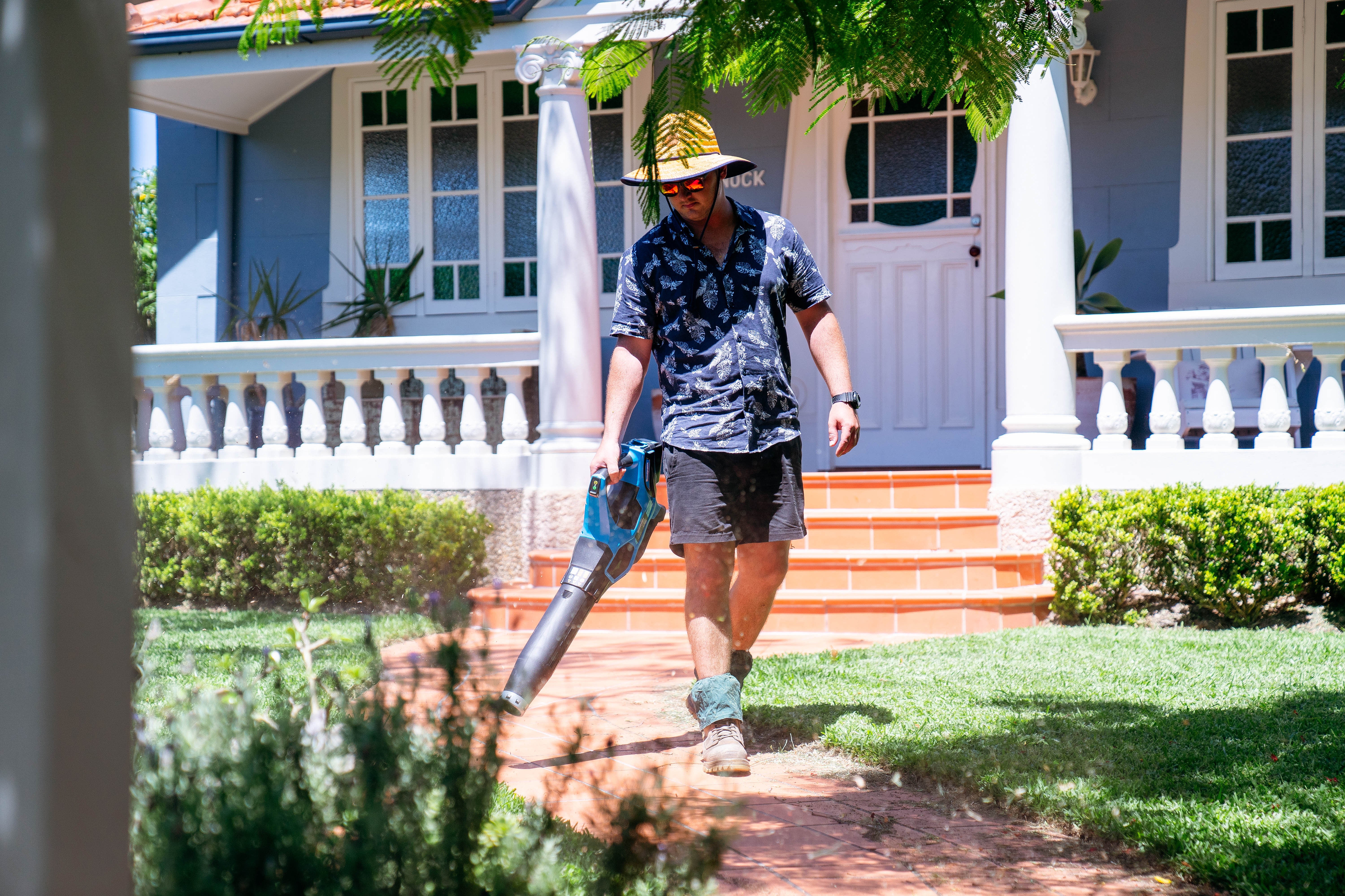 Bushranger® 36V9401 36V Battery Powered Blower (Skin Only) - Image 9