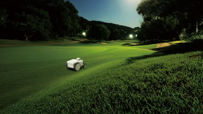 FJ Dynamics FRX Commercial Robotic Lawn Mower - Image 5