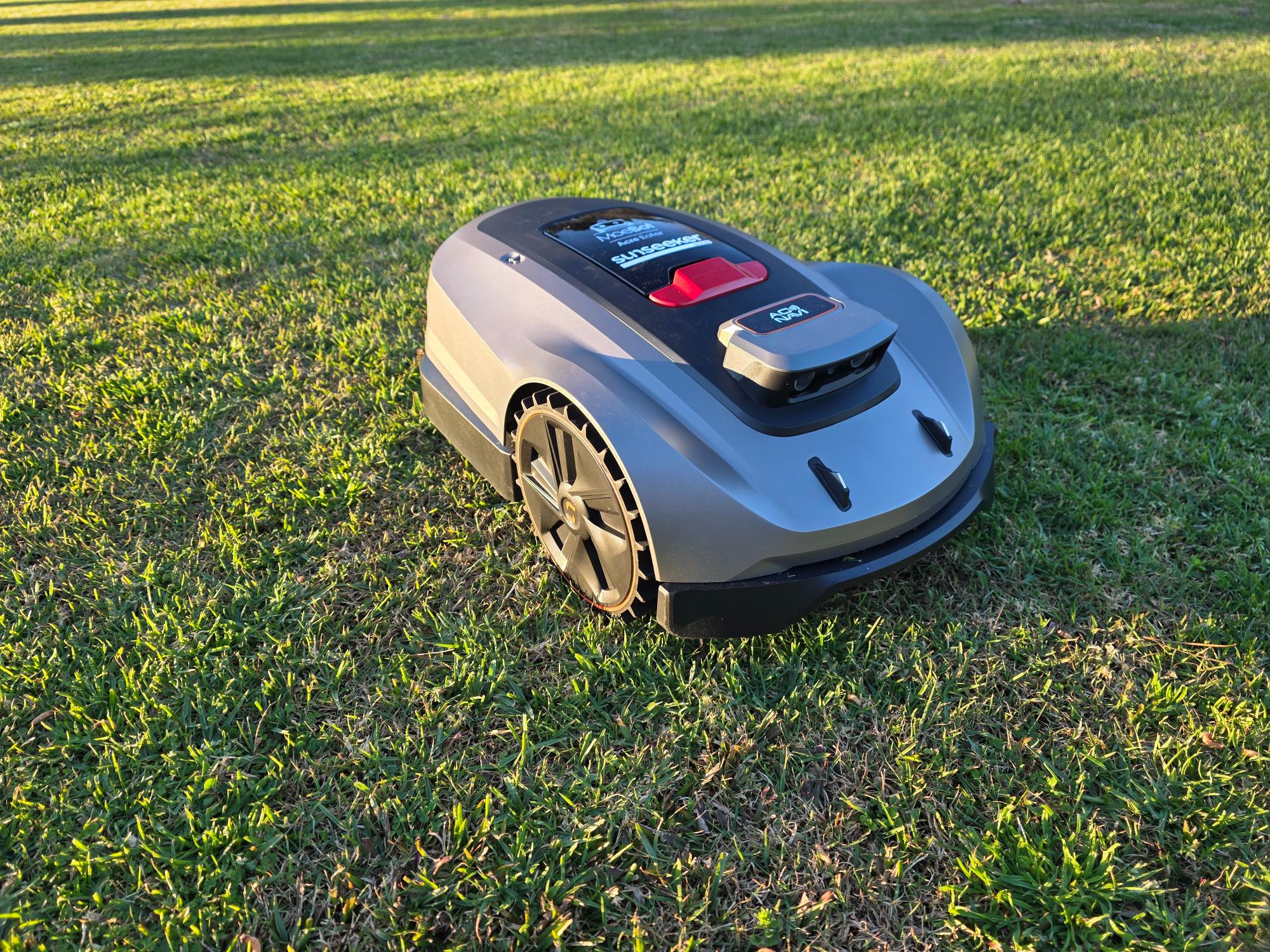 MoeBot X3 Garage & Mow Kit - Image 5