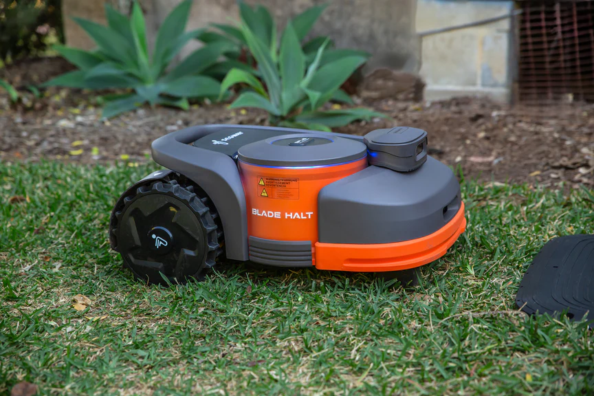 Segway Navimow H1500A-VF – 1500m2 - Image 15